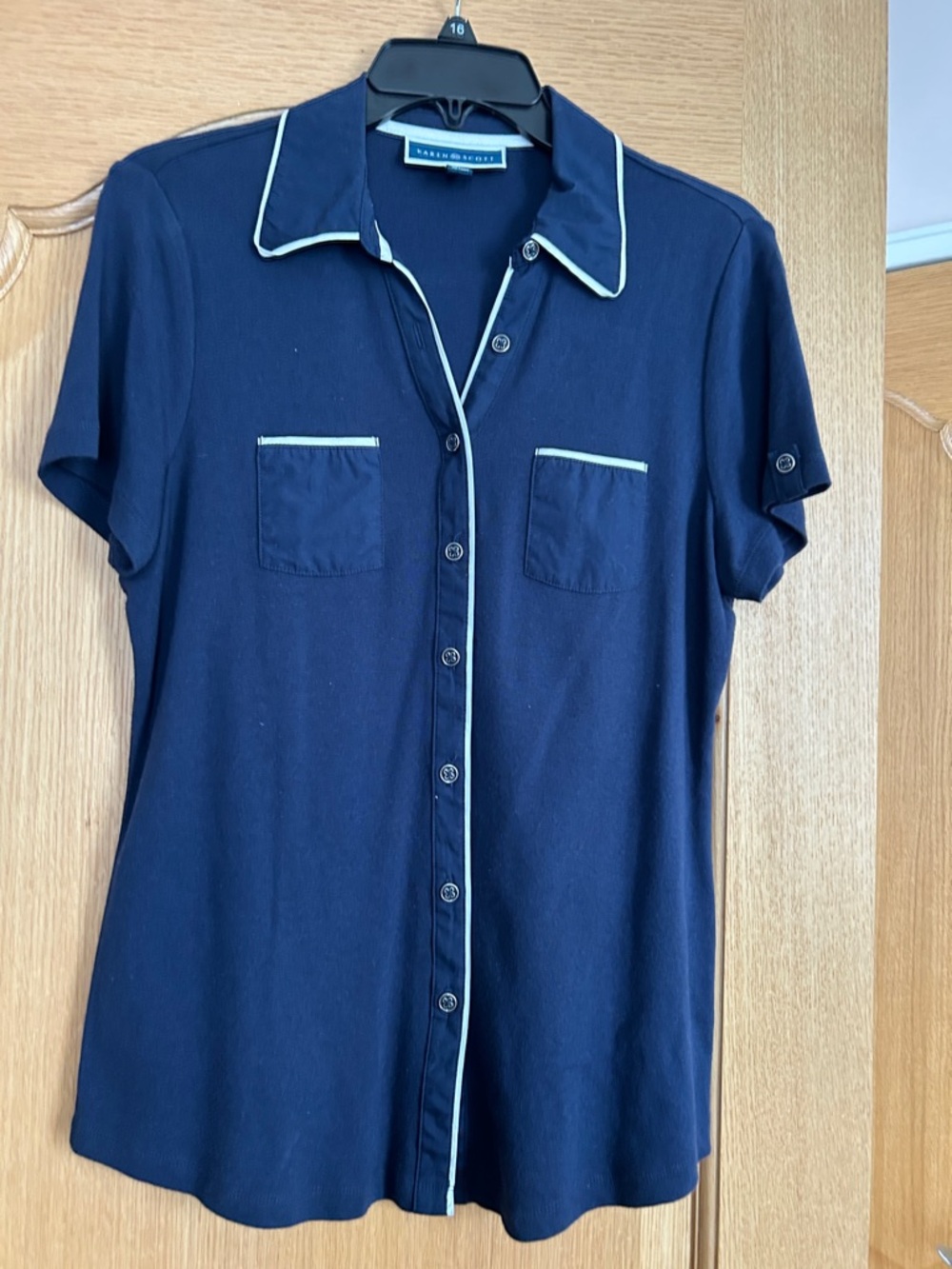 Karen Scott Navy Short-Sleeve Button-Up with white Piping 100% cotton.Size M.